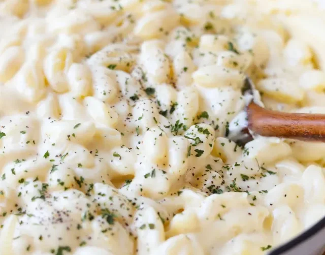 (HS) Truffle Mac and Cheese